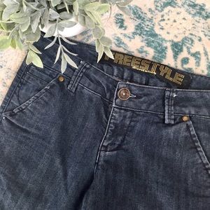👖 Dark Wash Wide-Leg Jeans 👖